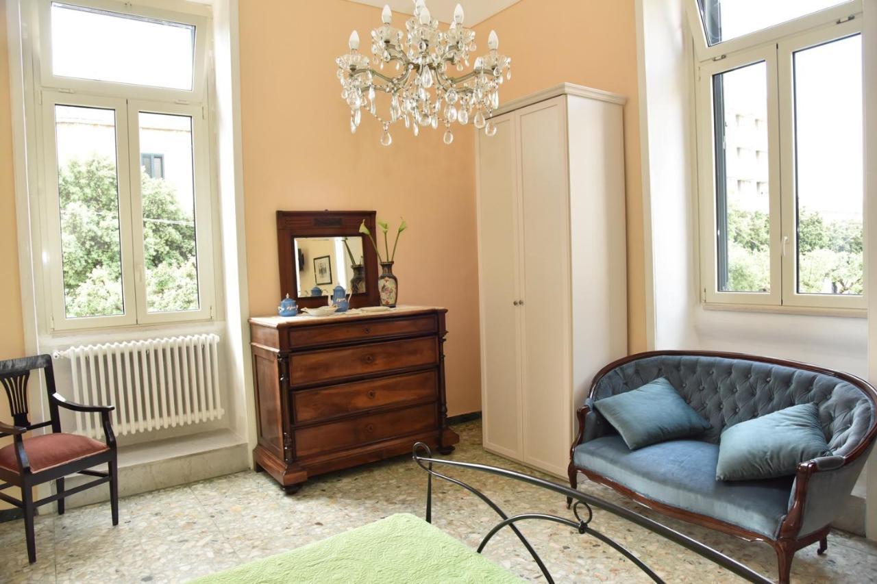 Rosaria Suite & Rooms Lecce Exteriör bild