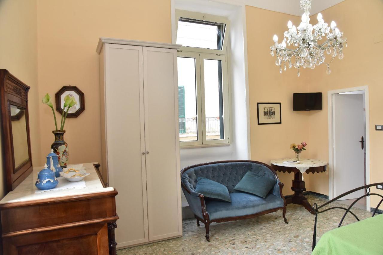 Rosaria Suite & Rooms Lecce Exteriör bild