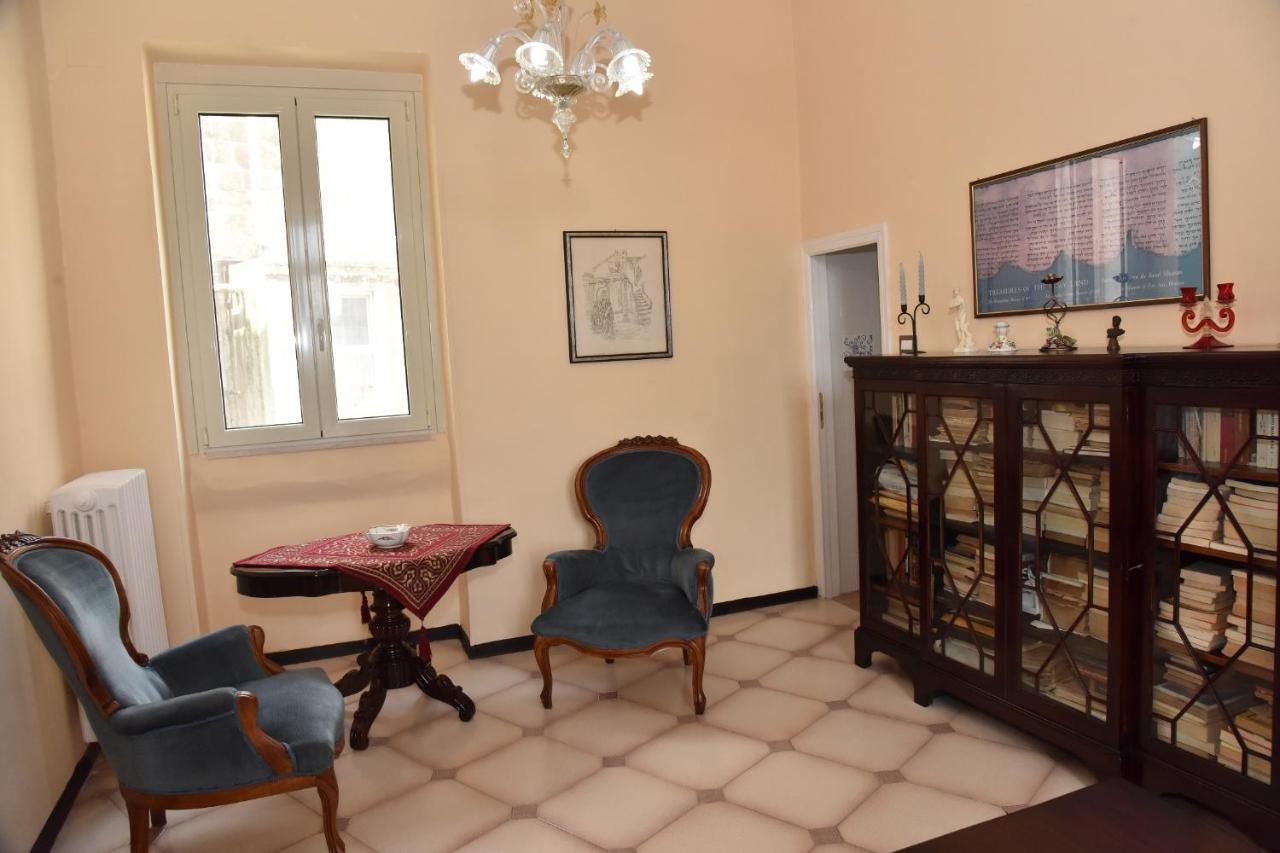 Rosaria Suite & Rooms Lecce Exteriör bild